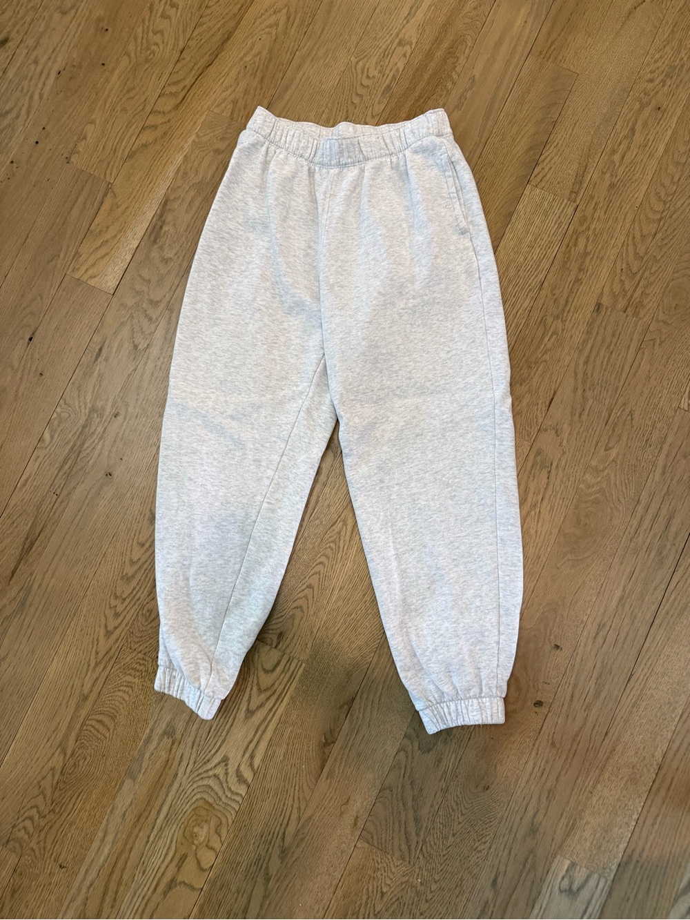 Hollister Light Gray Cropped Jogger Pants